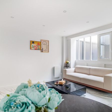 Spacious Flat For 4 People #1 Аньер-сюр-Сен Экстерьер фото